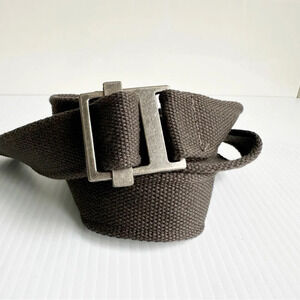 Mens Woven Brown Belt with Brushed Silver Buckle Adjustable